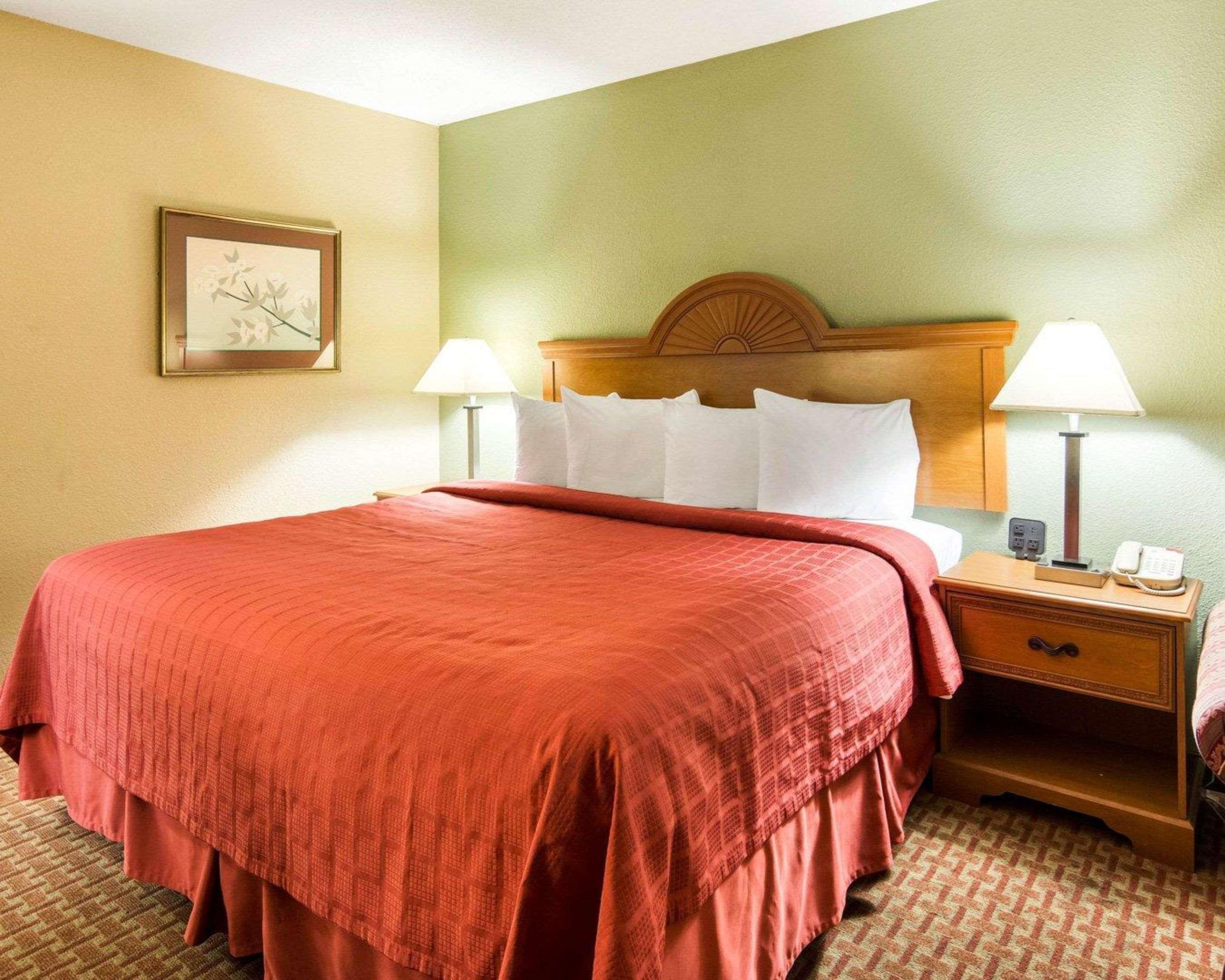 Quality Inn South Hill I-85 Exteriér fotografie