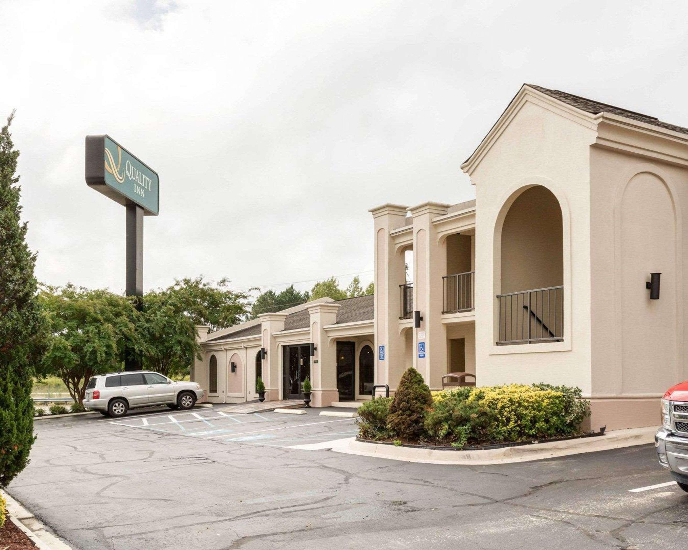 Quality Inn South Hill I-85 Exteriér fotografie
